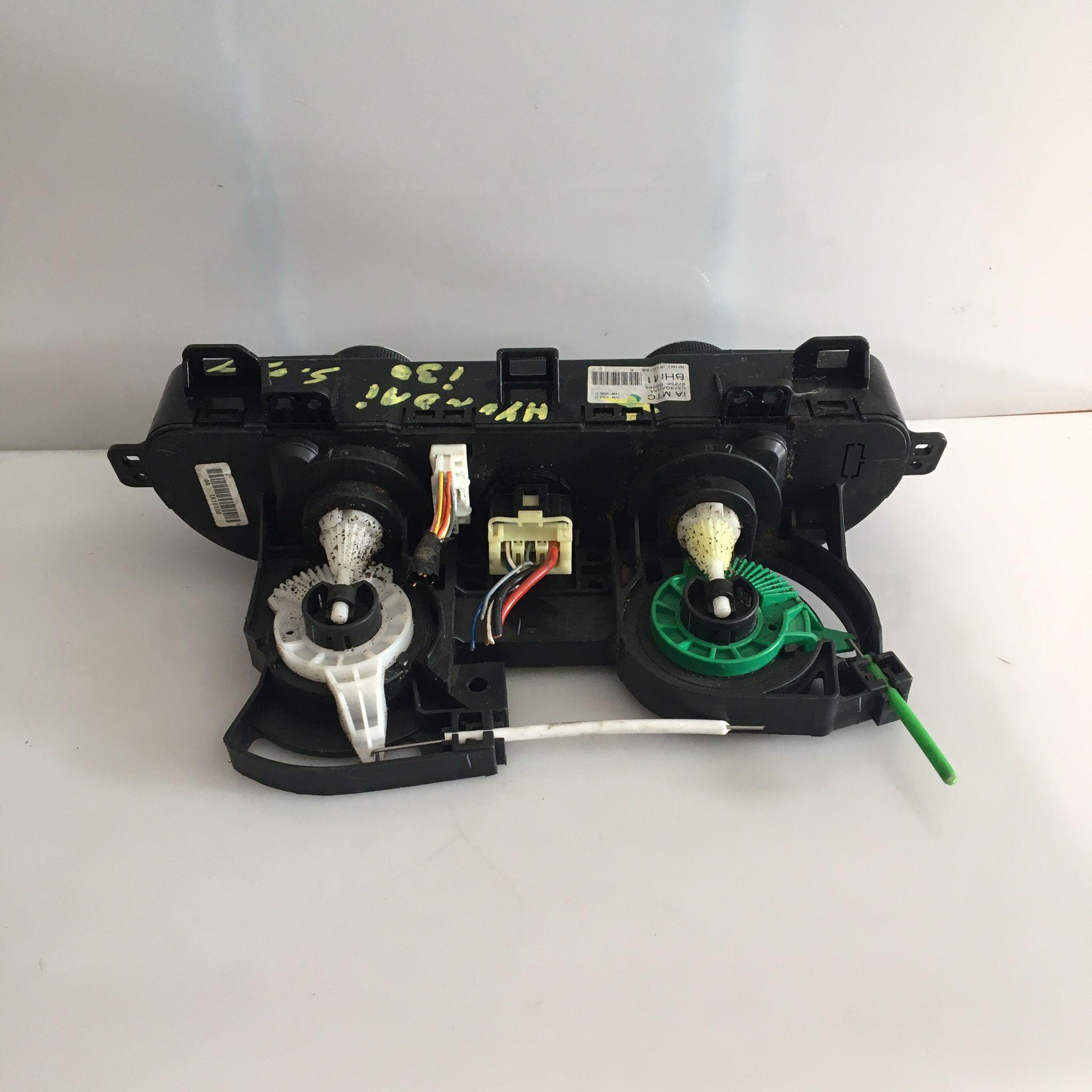 Comandi Clima HYUNDAI i30 Serie (12>18) - immagine 2