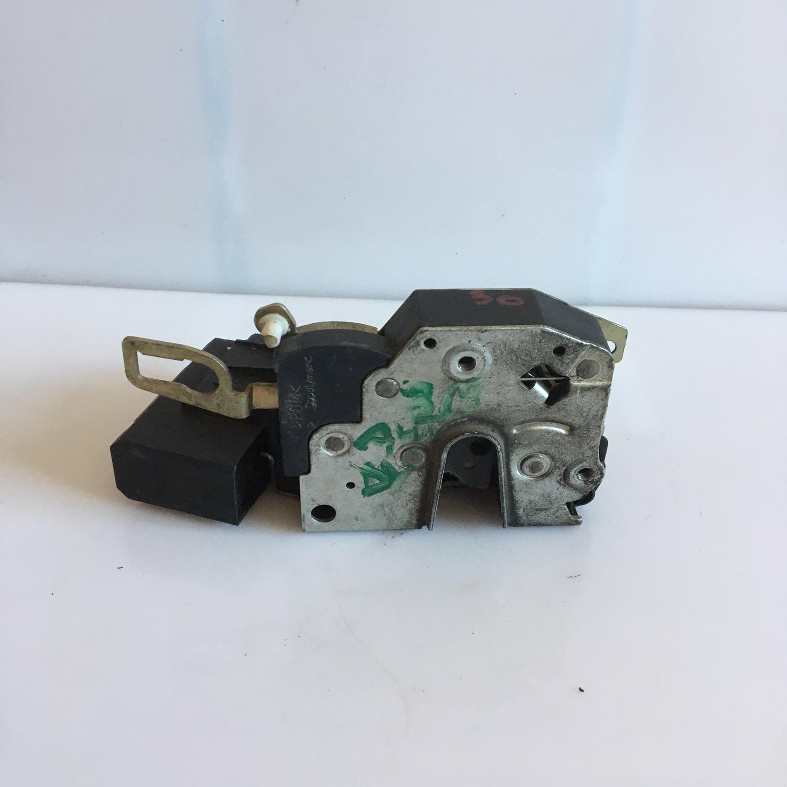 Serratura Anteriore Destra BMW Serie 3 E46 Berlina (01>05) - immagine 2