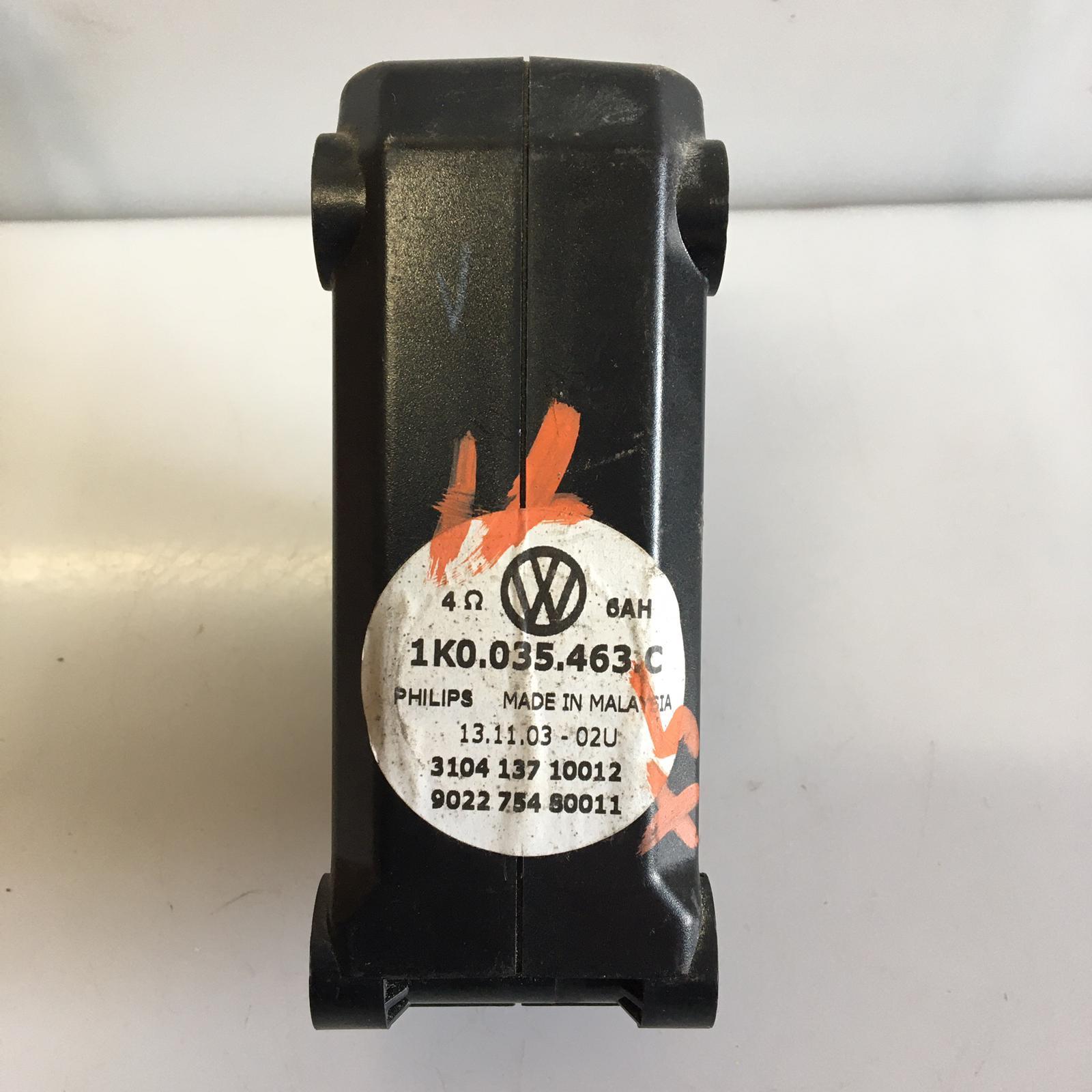 Amplificatore autoradio VOLKSWAGEN Golf 5 Berlina (03>08)