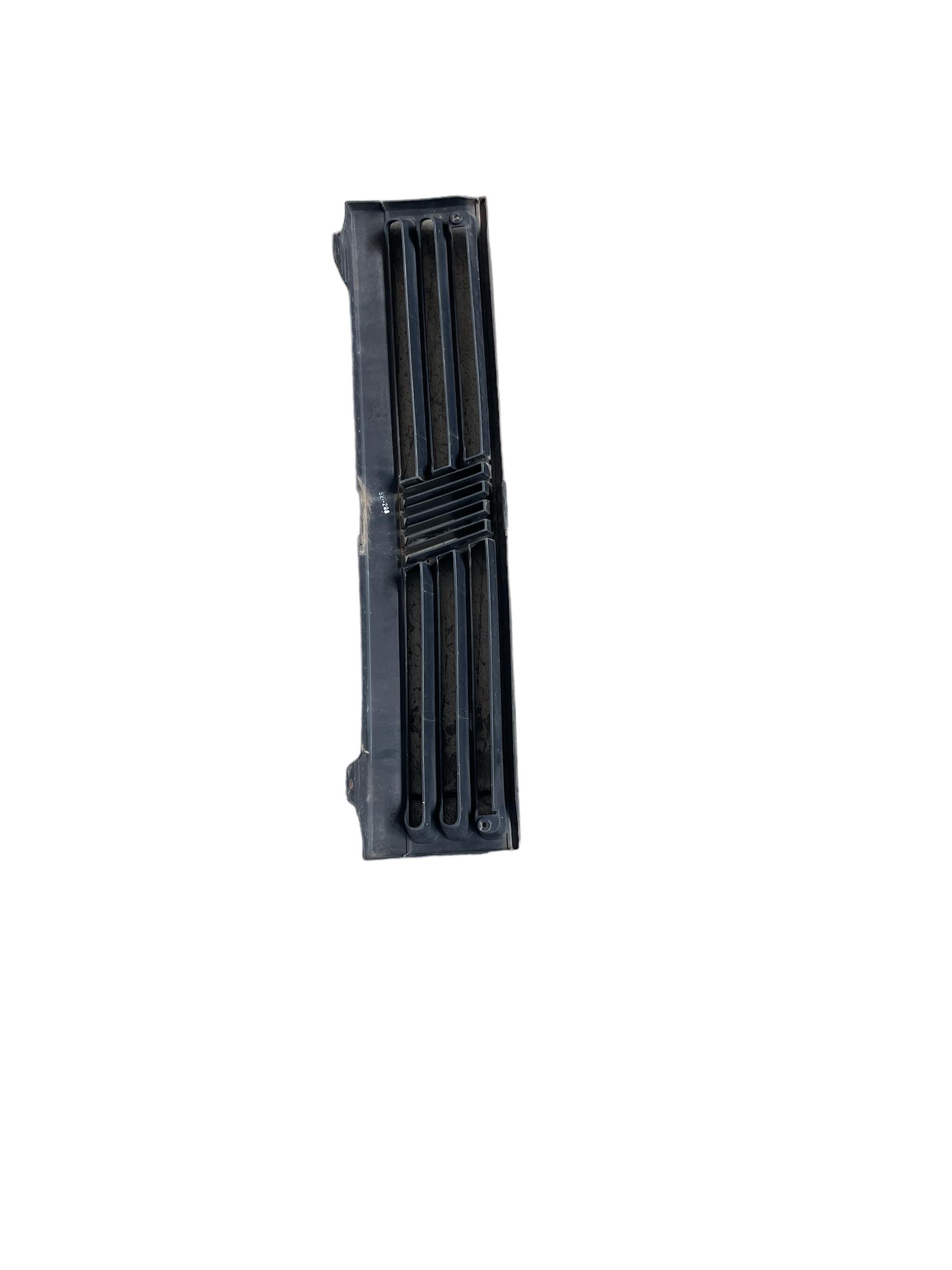 Mascherina anteriore FIAT Panda 1° Serie - immagine 2