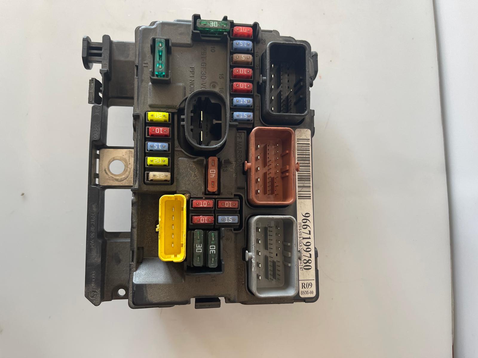 Body Computer CITROEN C3 Picasso (08>)